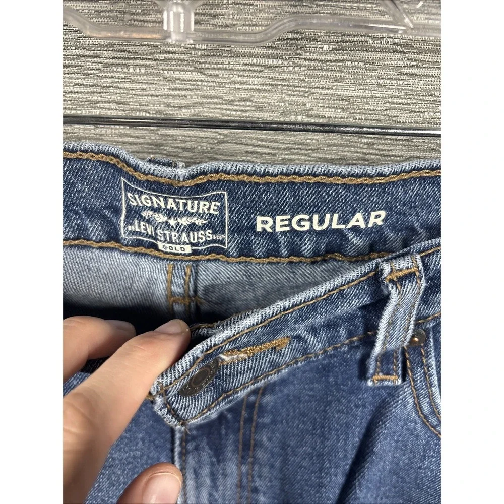 Levis this jean